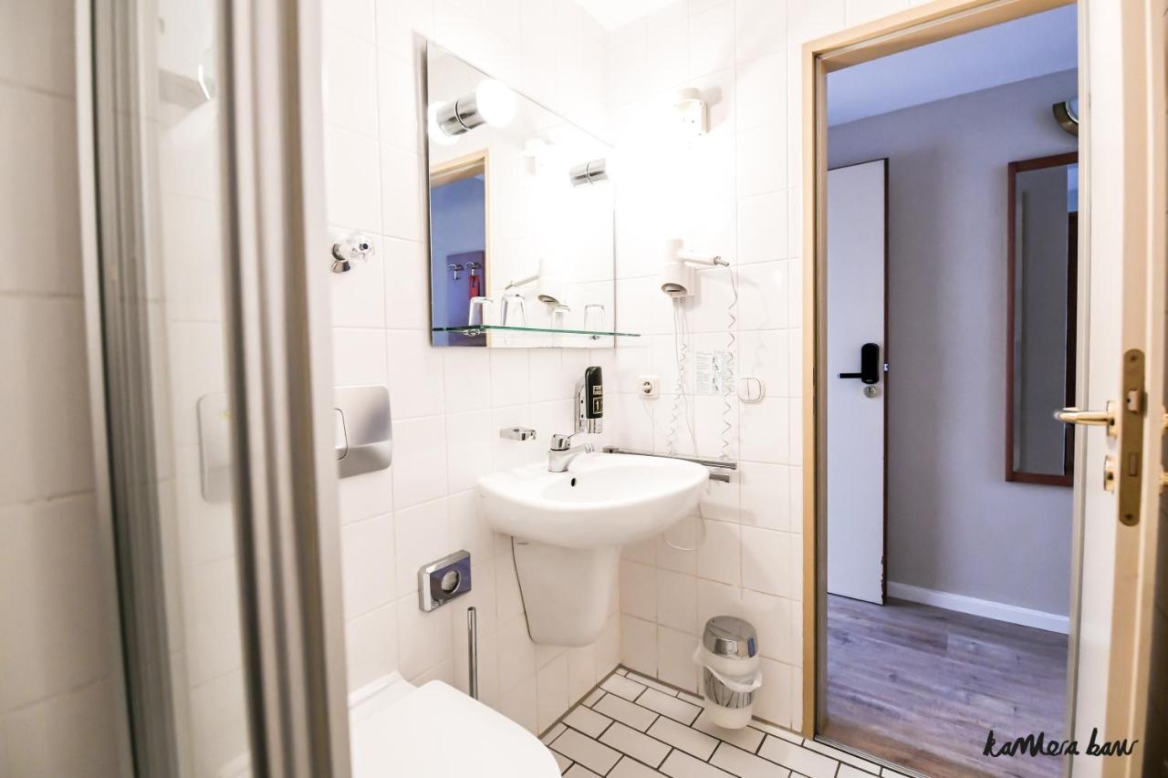 Hotel Blutenburg Мюнхен Экстерьер фото