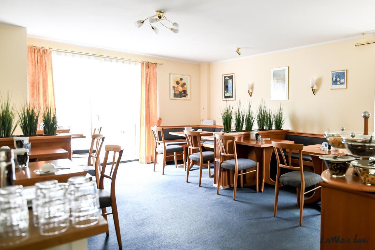 Hotel Blutenburg Мюнхен Экстерьер фото